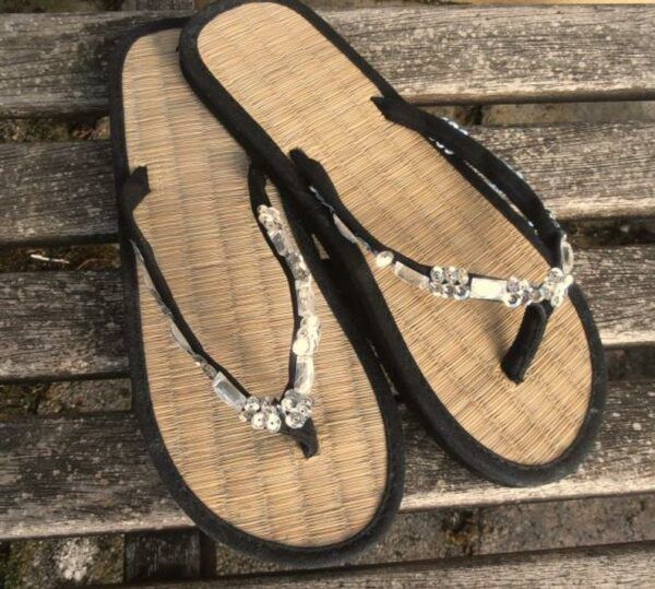 Eco-Friendly Straw Sandals | Lightweight & Breathable_Style