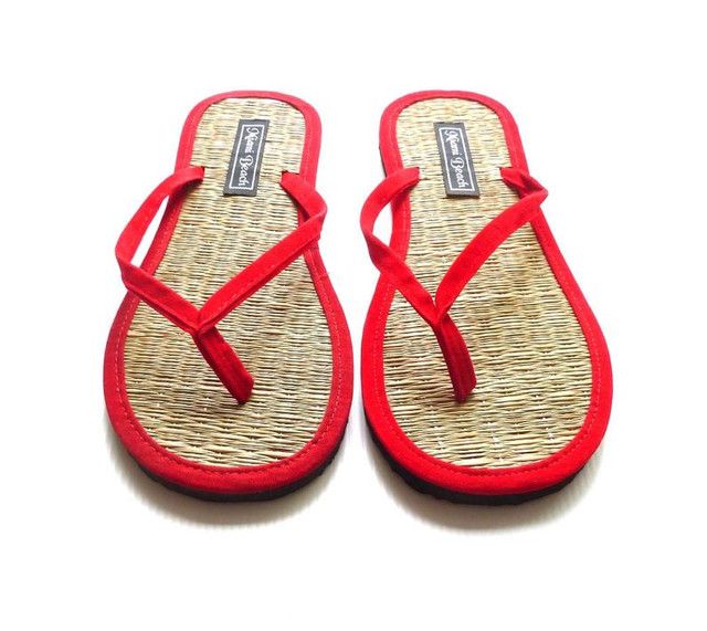 Straw Bohemian Sandals - Lightweight and Stylish Summer Footwear.