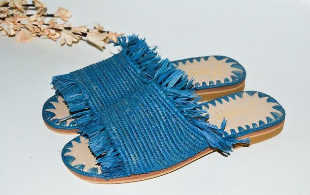 Straw Sandals - Trendy and Comfortable Footwear for Casual Outings or Beach Days