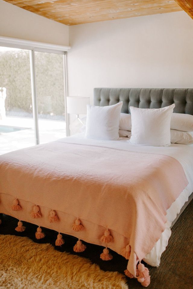 Handmade Moroccan Pom Pom Baby Pink Wool Blanket