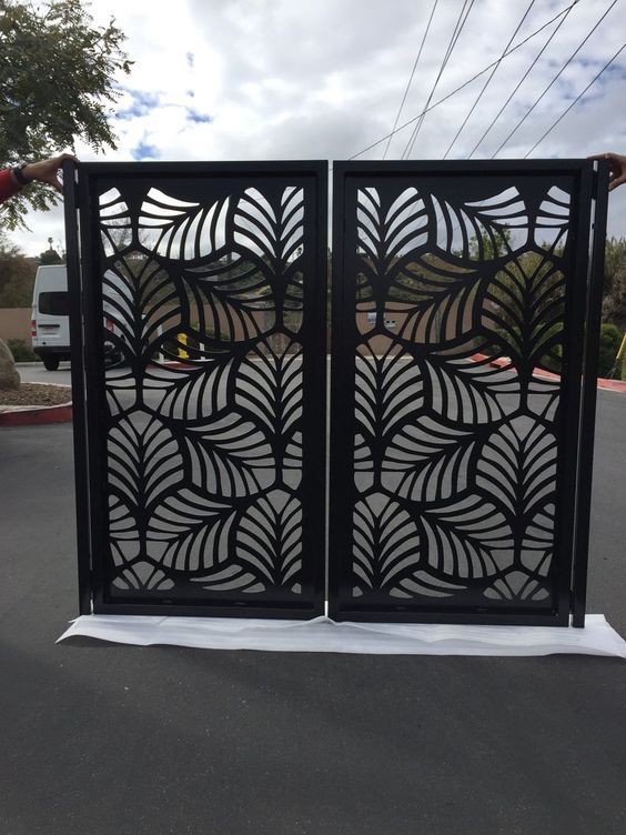 Metaluxe Secure Entry Door 092 - Stylish & Durable Upgrade