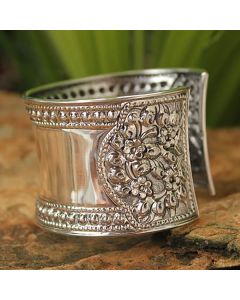 Moroccan Tuareg Berber Silver Geometric Bracelet - Handcrafted Ethnic Charm