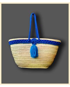 Moroccan Straw Handbag: Ethically Crafted Chic Accessory.