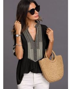 Exquisite Moroccan-Inspired Kaftan Dress with Intricate Embroidery