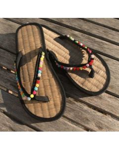 Eco-Friendly Straw Sandals for Stylish Summer Adventure