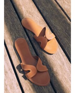Leather Sandals: Stylish & Comfy Footwear for Casual Outings