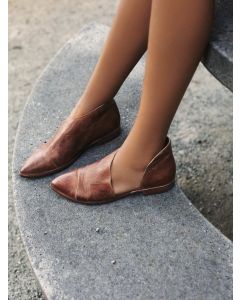 Premium Leather Sandals: Sophisticated and Comfortable
