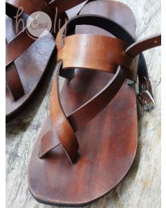 Chic Leather Sandals for Stylish and Comfortable Wear