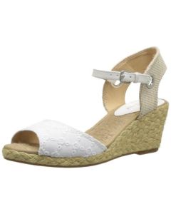 Elevate Your Style with High-Quality Leather Sandals