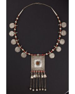 Moroccan Tuareg Berber Geometric Necklace - Handcrafted Elegance