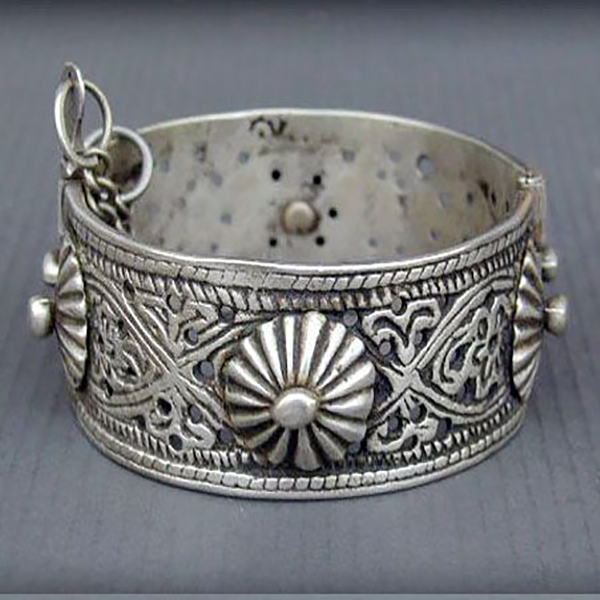 Exquisite Tuareg Berber Silver Geometric Bracelet in Moroccan Style