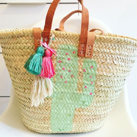 Moroccan Handcrafted Eco-Friendly Straw Handbag Basket