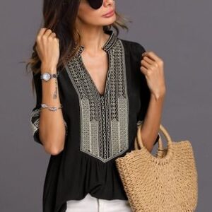 Exquisite Moroccan-Inspired Kaftan Dress with Intricate Embroidery