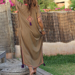 Moroccan Kaftan Dress with Intricate Embroidery & Trendy Pattern