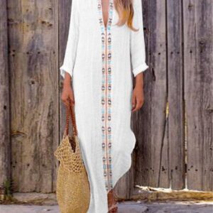 Elegant Moroccan Kaftan Dress with Intricate Embroidery