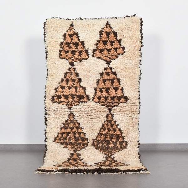 Beni Ourain Wool Rug | Large Diamonds, Black Border