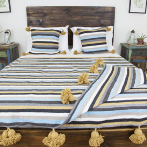 Moroccan Pom Pom Blanket - Hand-Woven Cotton with Colorful Stripes