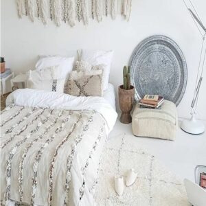 Handwoven Moroccan Glitter Accent Wool Blanket