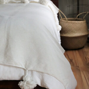 handmade Moroccan cotton pom pom blanket - white