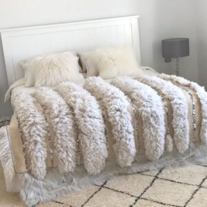 Luxurious White Moroccan Wedding Blanket - 100% Wool Bohemian Design