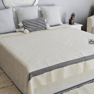 Luxurious Moroccan Off White Blanket with Stylish Fringe Trim - Handwoven Cotton Crafted by Artisans in Morocco for Bed, Sofa, Picnic, or Decor