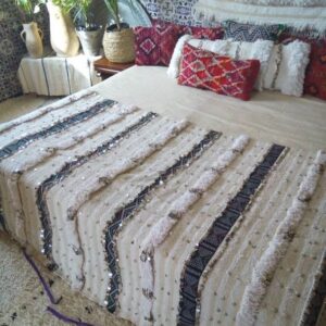 Premium Handcrafted Moroccan Pom Pom Blanket - 100% Cotton