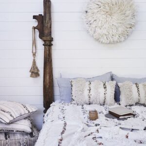 Moroccan Cotton Blanket - Artisan-Crafted Bohemian-Inspired Piece