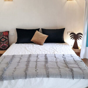 Traditional Moroccan Wool Blanket | Luxurious Handwoven Stripe Pattern