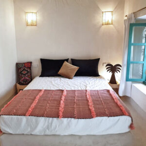 Moroccan Handwoven Wool Blanket with Stripe Pattern