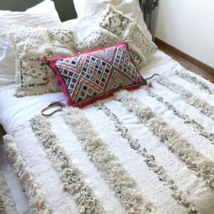 Handmade Moroccan Wedding Blanket - Luxurious Wool with Glitter Stripes