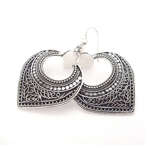 Handmade Tuareg Artisan Earrings - Ethnic Geometric Design