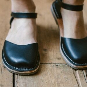 Classic Leather Sandals for Stylish Comfort