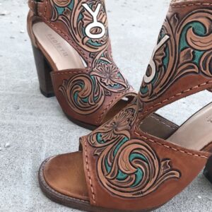 Luxurious Leather Sandals for Stylish Comfort