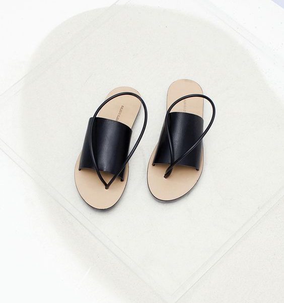 Elegant Handcrafted Leather Sandals - Timeless Style & Comfort