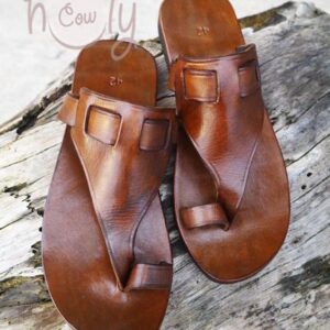 Elegant Leather Sandals for Stylish Comfort and Durability.