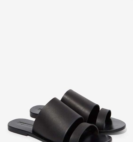 Sophisticated Leather Sandals for Fashion-Forward Style