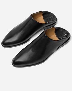 Elegant Leather Slippers - Moroccan Style Comfort & Durability