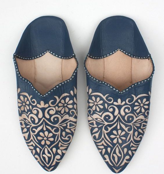 Premium Handcrafted Leather Slippers for Ultimate Comfort.