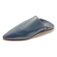 Luxurious Moroccan Leather Slippers for Ultimate Comfort.