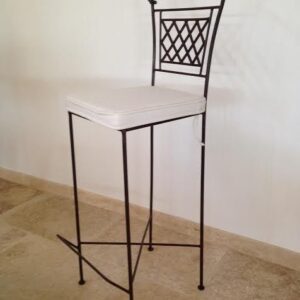 Moroccan Handcrafted Metal Chair - Artisanal Elegance for Indoor/Outdoor Settings