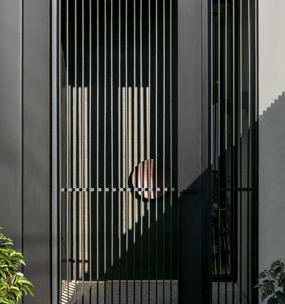 Metal Door 089 - Durable and Stylish Home Security