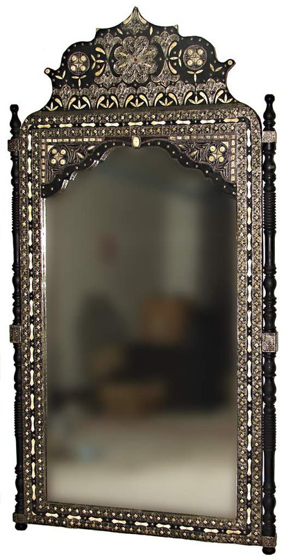 Vintage Moroccan Metal Mirror with Sculpted Arches – Handcrafted Wall Decor