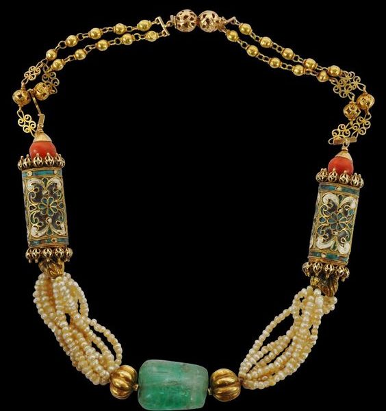 Moroccan Tuareg Berber Necklace - Handcrafted Ethnic Charm