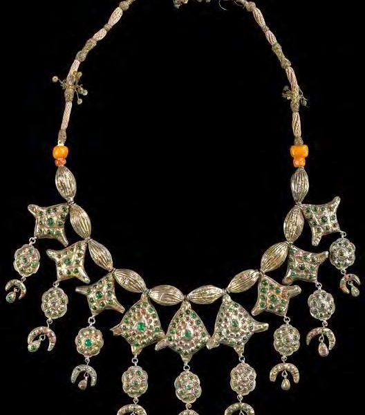 Moroccan Tuareg Berber Handcrafted Necklace - Geometric Elegance