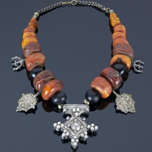 Moroccan Tuareg Berber Geometric Necklace - Cultural Elegance & Contemporary Style