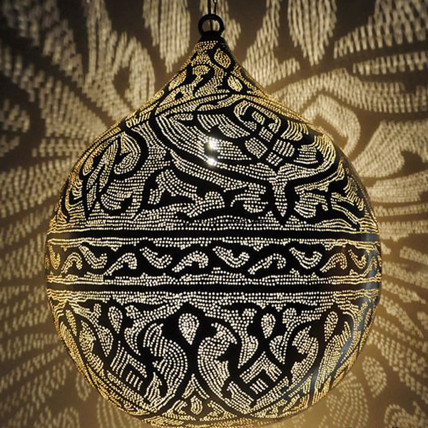 Exquisite Metal Moroccan Pendant Lamps for Indoor & Outdoor Settings - Vintage Charm & High Quality Craftsmanship