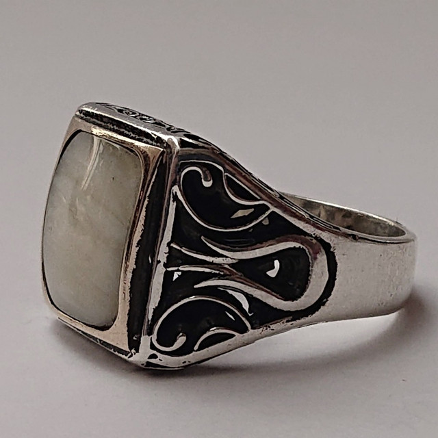 Tuareg Berber Handcrafted Moroccan Rings - Vibrant Colors & Intricate Designs