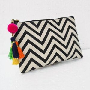 Natural Straw Clutch Bag - Timeless Elegance and Style