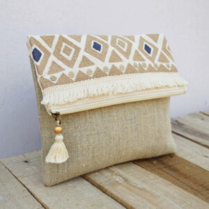 Chic Straw Clutches 062 - Stylish & Durable Fashion Accessory for All Occasions