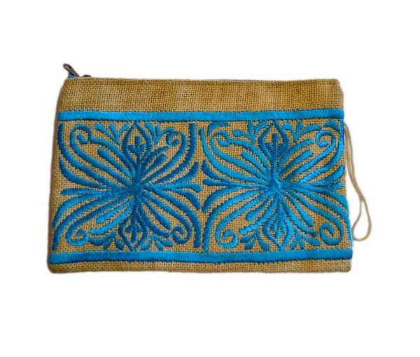 Elegant Straw Clutches | Stylish and Versatile Accessory